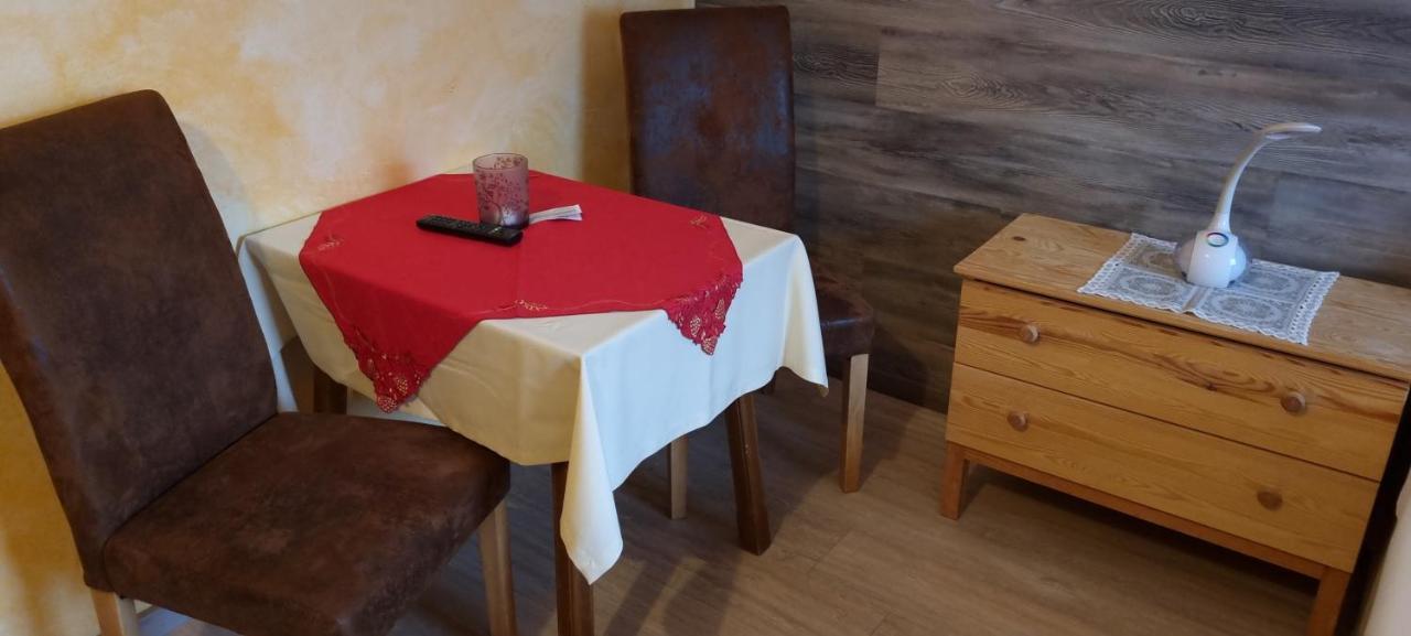 洛伊塔施 和平山生活旅馆酒店 外观 照片